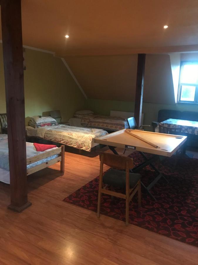 Viesu Nams Juras Sapni Hotel Dundaga Buitenkant foto
