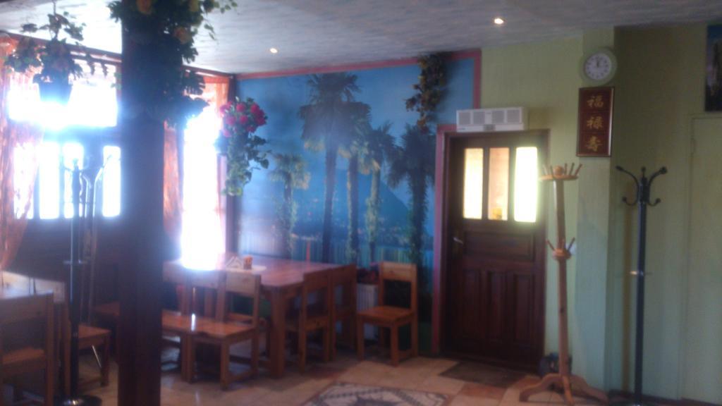 Viesu Nams Juras Sapni Hotel Dundaga Buitenkant foto